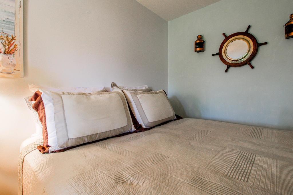 The Holiday House Condominiums ウェルズ エクステリア 写真